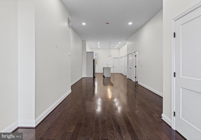 530 N CARROLLTON AVE, Baltimore, MD 21223