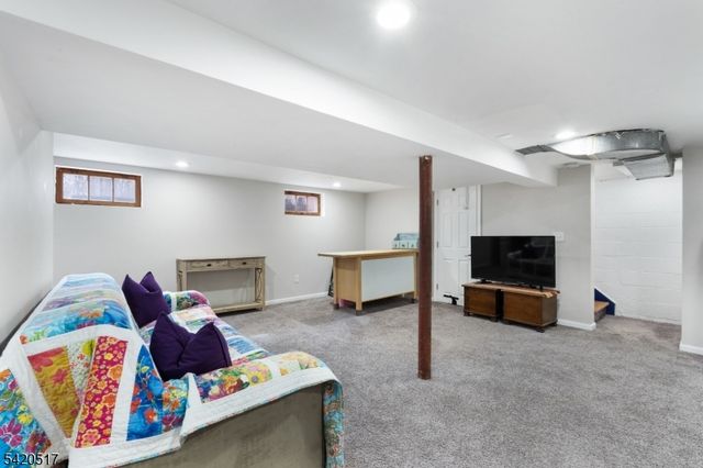 1000 Brown Rd, Bridgewater Twp., NJ 08807