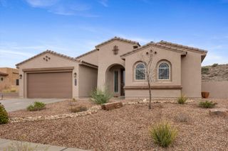 5732 Pikes Peak Loop NE, Rio Rancho, NM 87144
