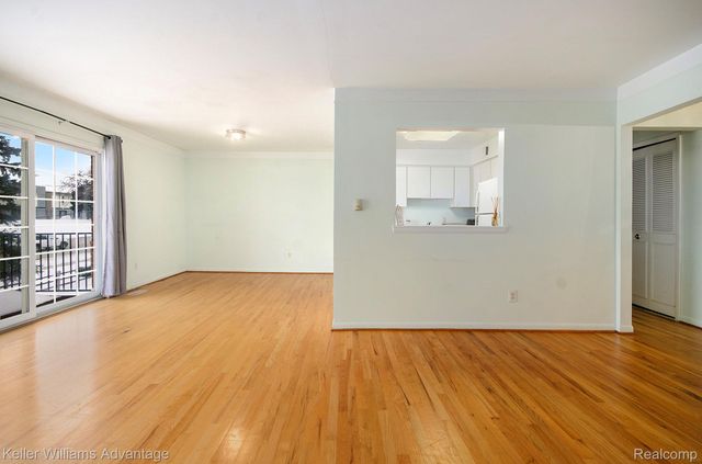 426 Fox Hills Drive N A5, Bloomfield Hills, MI 48304