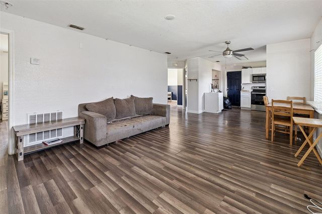 220 D STREET, Lake Wales, FL 33853