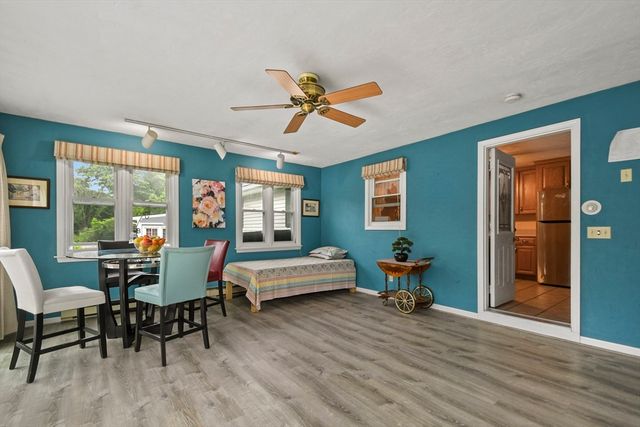 86 Harriet Avenue, Shrewsbury, MA 01545