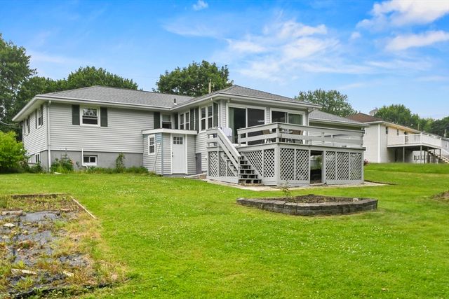 86 Harriet Avenue, Shrewsbury, MA 01545