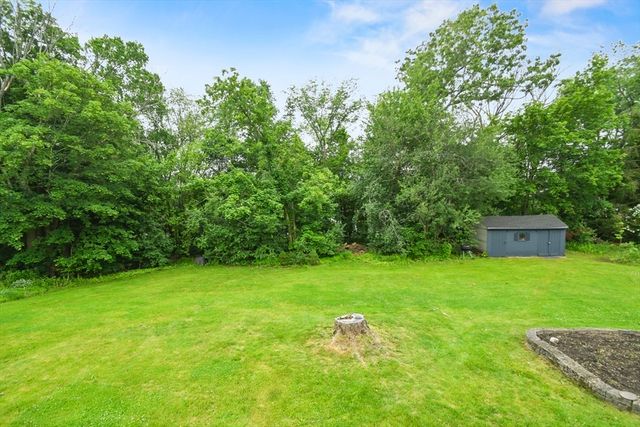 86 Harriet Avenue, Shrewsbury, MA 01545