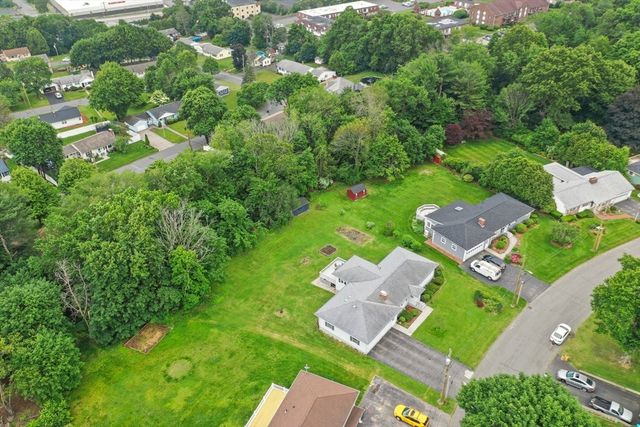 86 Harriet Avenue, Shrewsbury, MA 01545