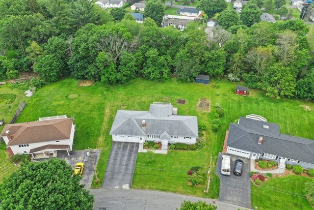 86 Harriet Avenue, Shrewsbury, MA 01545