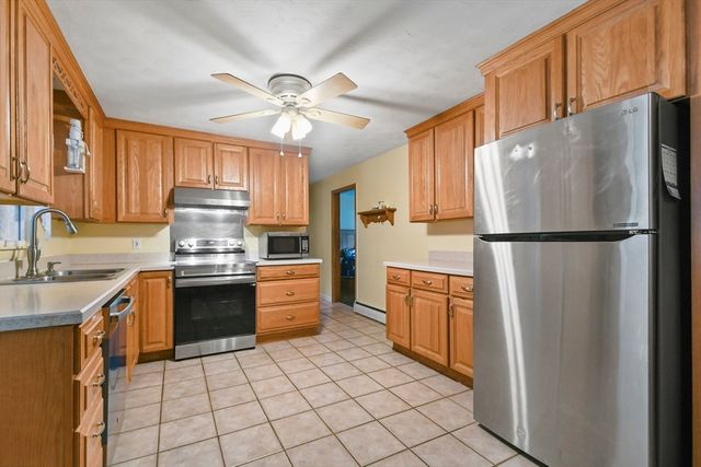 86 Harriet Avenue, Shrewsbury, MA 01545