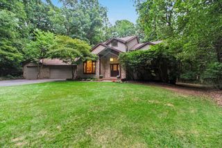 7493 Black Forest Drive, Webster Twp, MI 48130