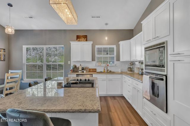 10501 Almanac Lane, Knoxville, TN 37932