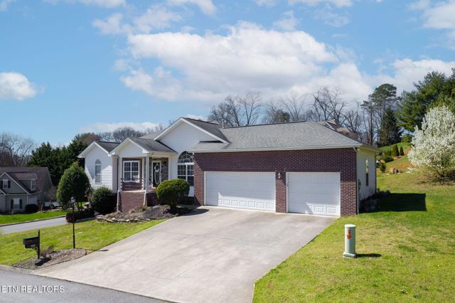 10501 Almanac Lane, Knoxville, TN 37932