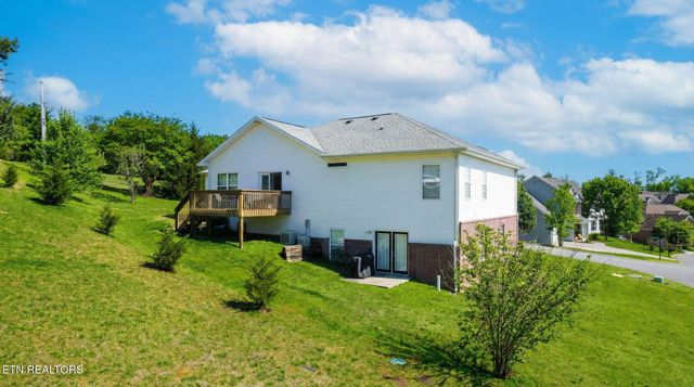 10501 Almanac Lane, Knoxville, TN 37932