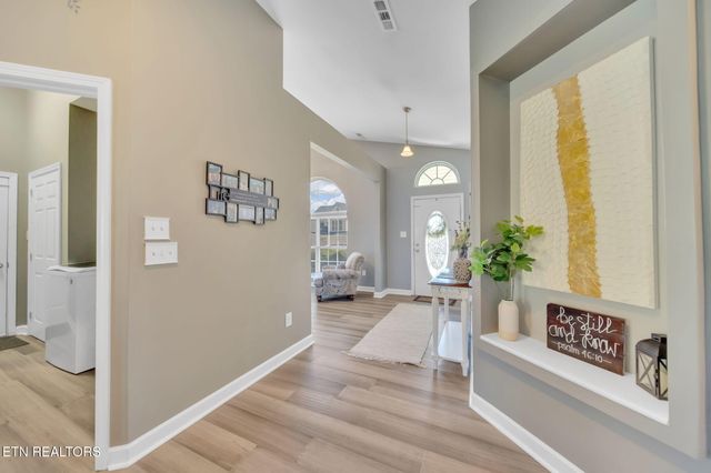 10501 Almanac Lane, Knoxville, TN 37932