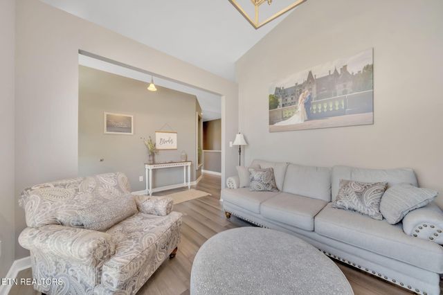 10501 Almanac Lane, Knoxville, TN 37932