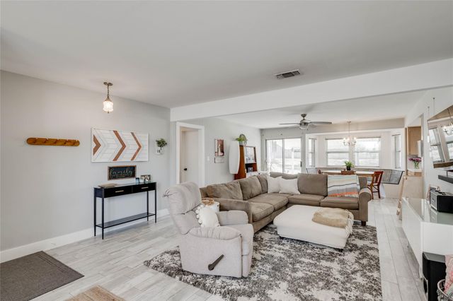 11512 Oak TRL, Austin, TX 78753