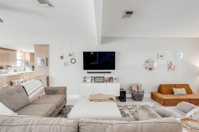 11512 Oak TRL, Austin, TX 78753