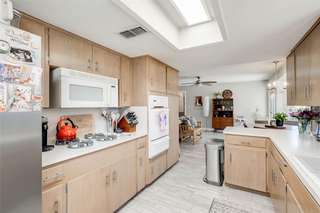 11512 Oak TRL, Austin, TX 78753