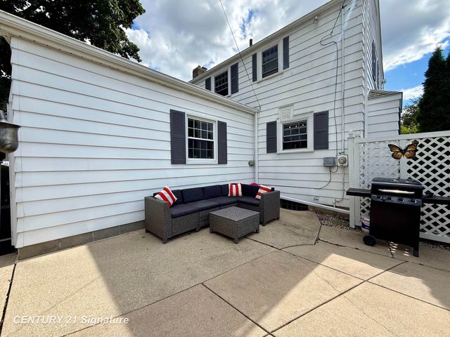 2520 Adams Boulevard, Saginaw, MI 48602