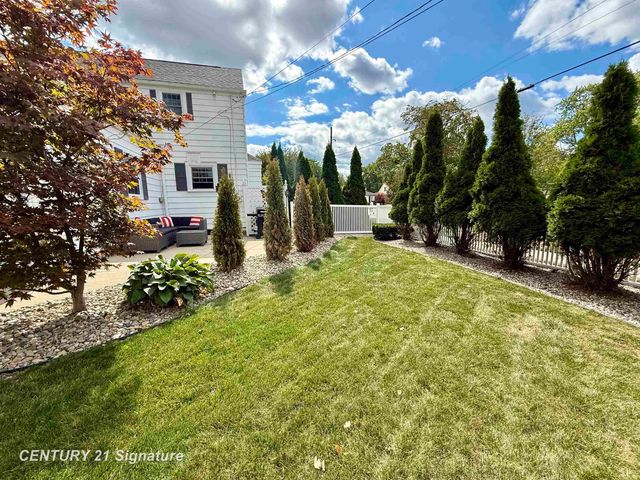 2520 Adams Boulevard, Saginaw, MI 48602