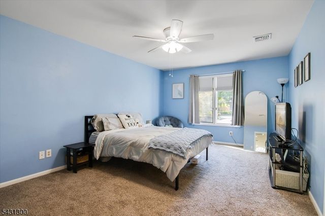 26 Little Falls Road 12, Cedar Grove Twp., NJ 07009