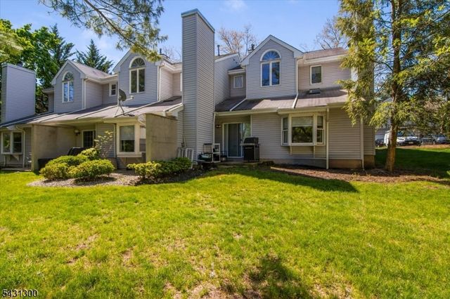 26 Little Falls Road 12, Cedar Grove Twp., NJ 07009