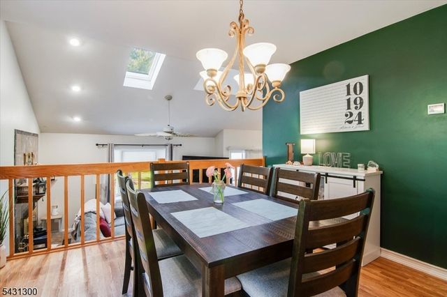 26 Little Falls Road 12, Cedar Grove Twp., NJ 07009