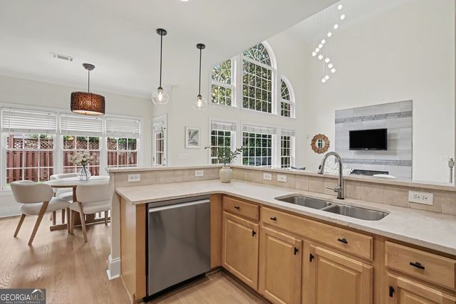 2335 Oakshire Court, Decatur, GA 30033