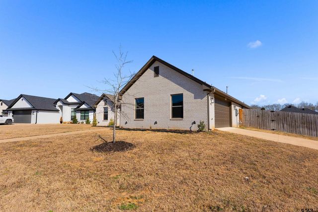 10003 Dayspring, Flint, TX 75762