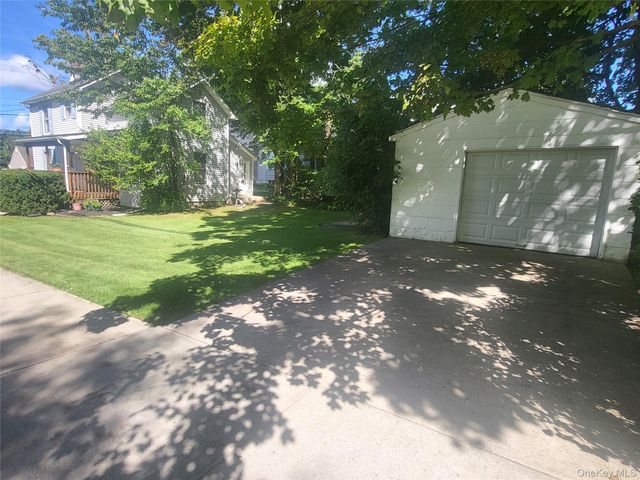 27 Ash Street, Monroe, NY 10950