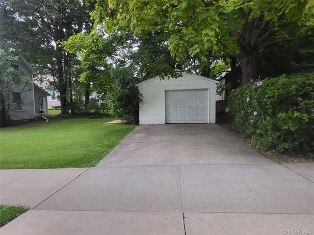 27 Ash Street, Monroe, NY 10950