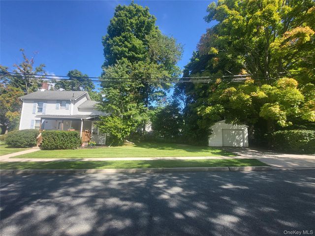 27 Ash Street, Monroe, NY 10950