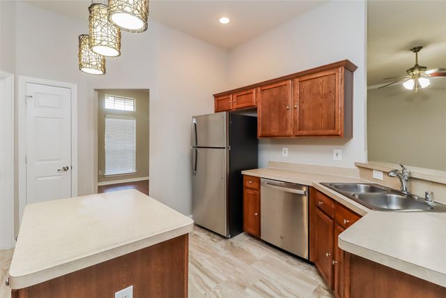 1309 Vistawood Drive, Mansfield, TX 76063