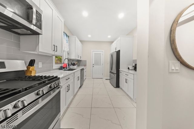 216 N Maple Ave, East Orange City, NJ 07017