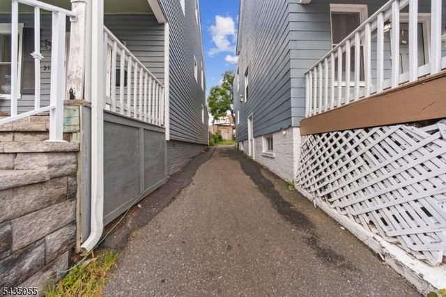 216 N Maple Ave, East Orange City, NJ 07017