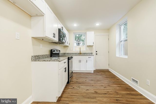 1923 S REDFIELD ST, Philadelphia, PA 19143