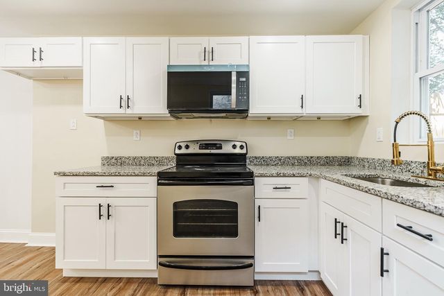 1923 S REDFIELD ST, Philadelphia, PA 19143
