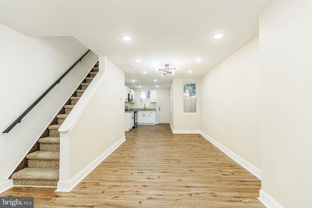 1923 S REDFIELD ST, Philadelphia, PA 19143