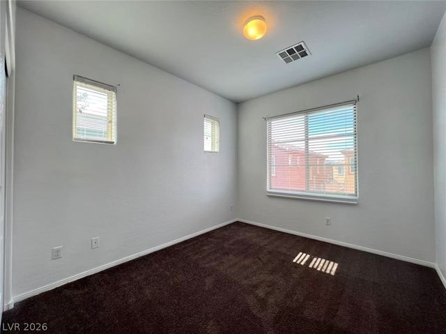 668 Forest Peak Street, Henderson, NV 89011
