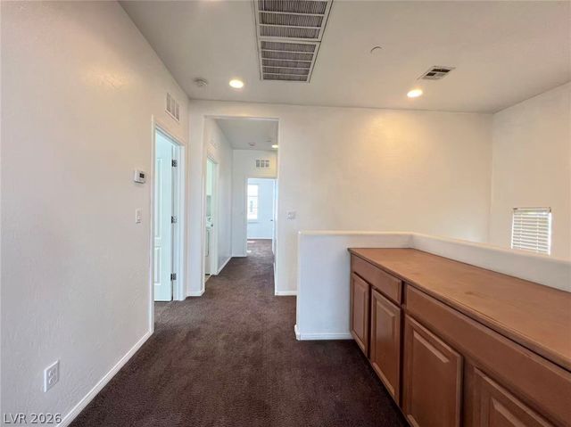 668 Forest Peak Street, Henderson, NV 89011
