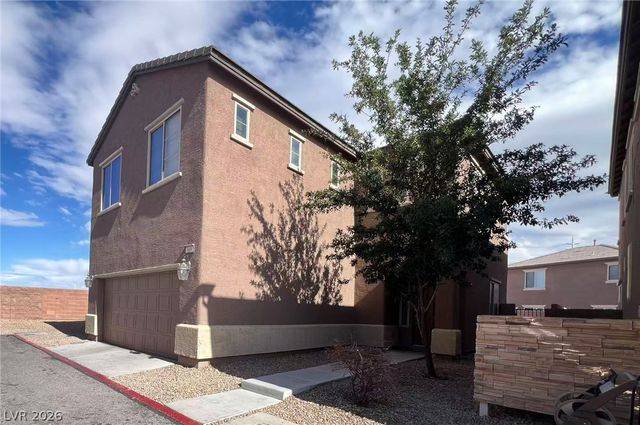 668 Forest Peak Street, Henderson, NV 89011