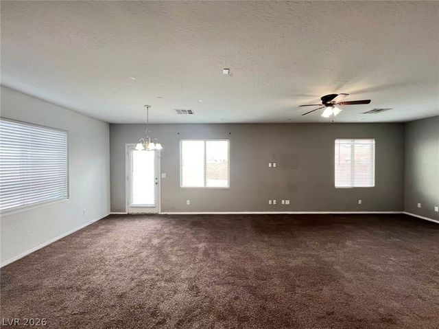 668 Forest Peak Street, Henderson, NV 89011