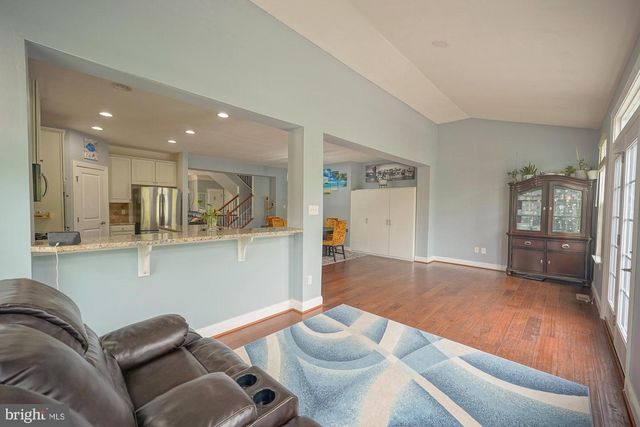 1 ISABELLE CT, Marlton, NJ 08053