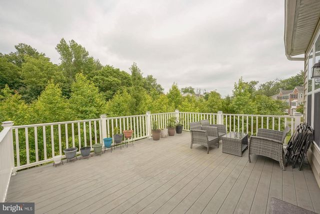 1 ISABELLE CT, Marlton, NJ 08053