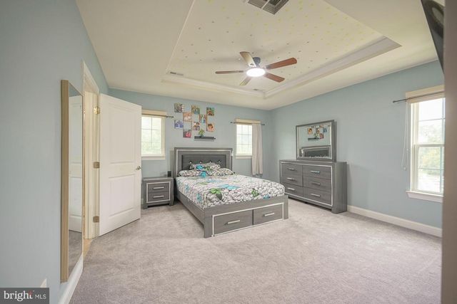 1 ISABELLE CT, Marlton, NJ 08053