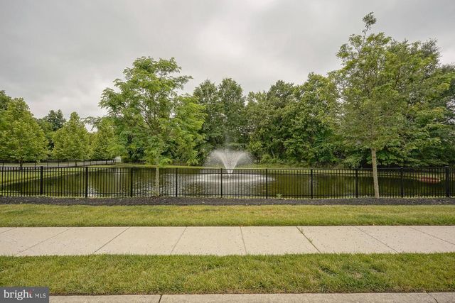 1 ISABELLE CT, Marlton, NJ 08053