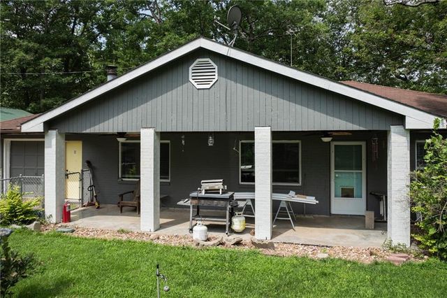 28887 Mortensen Road, Lincoln, MO 65338