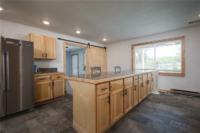 28887 Mortensen Road, Lincoln, MO 65338