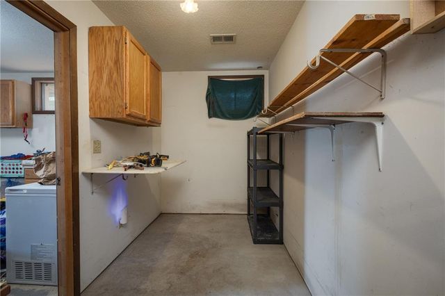 28887 Mortensen Road, Lincoln, MO 65338