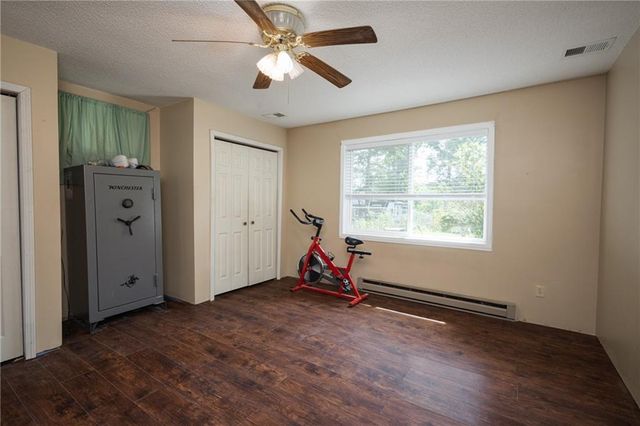 28887 Mortensen Road, Lincoln, MO 65338