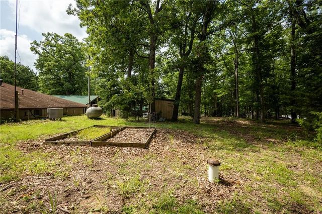 28887 Mortensen Road, Lincoln, MO 65338
