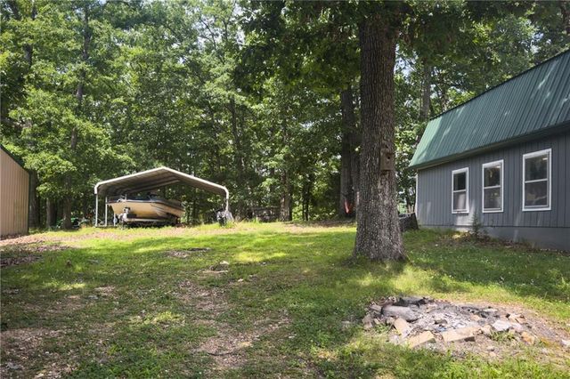 28887 Mortensen Road, Lincoln, MO 65338